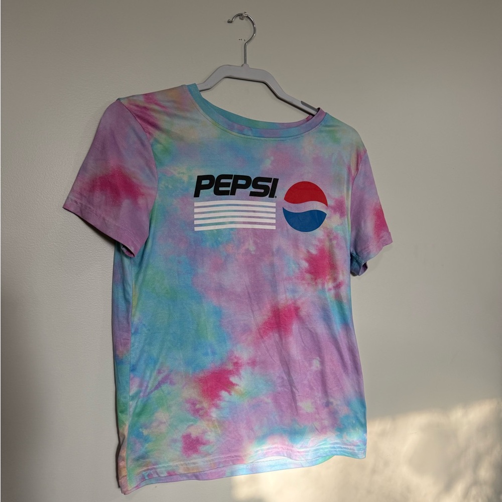 💗Pepsi Logo Tee with Blue and Green Accents